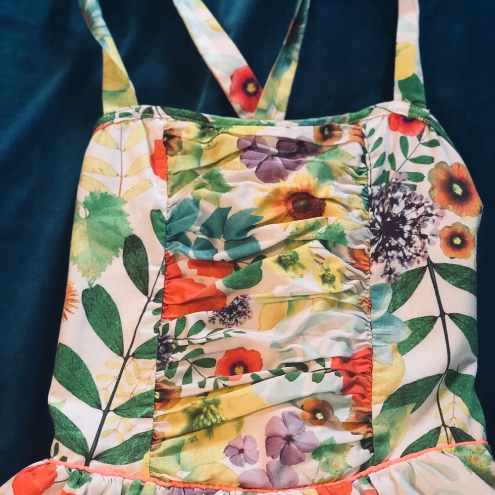 Floral Spring Dress - Picture 4 of 7